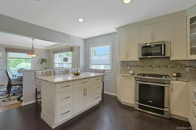 21 Soundview Drive, Eastchester, NY 10709 - Photo 11
