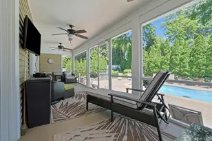 21 Soundview Dr, Eastchester, NY 10709 - Photo 17
