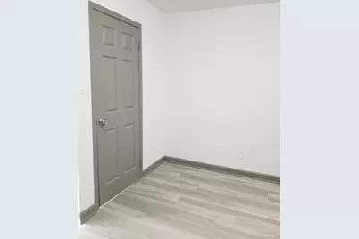 10339 91st Street, Ozone Park, NY 11417 - Photo 7