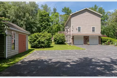 65 Marges Way, Hopewell Junction, NY 12533 - Photo 43
