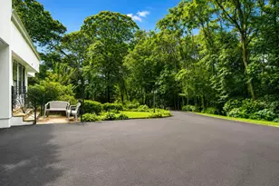 4 Stoneridge Ct, Syosset, NY 11791 - Photo 37