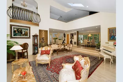 4 Stoneridge Court, Syosset, NY 11791 - Photo 5