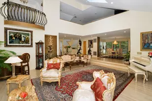 4 Stoneridge Ct, Syosset, NY 11791 - Photo 5