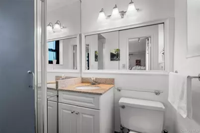 1085 Warburton Avenue #425, Yonkers, NY 10701 - Photo 13