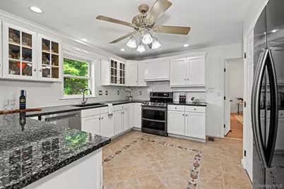 243 Kings Ferry Road, Verplanck, NY 10596 - Photo 9