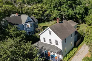 311 5th St, Greenport, NY 11944 - Photo 29