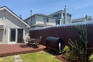 1-06 E 7th Rd, Broad Channel, NY 11693 - Photo 21