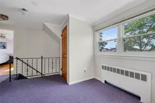 114 Patton Blvd, New Hyde Park, NY 11040 - Photo 15
