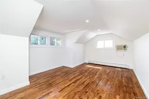 561 Woodbury Rd, Plainview, NY 11803 - Photo 13