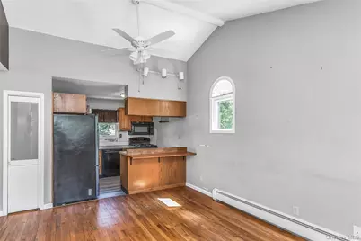 735 Muncey Road, West Islip, NY 11795 - Photo 15