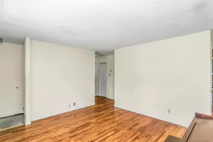 735 Muncey Rd, West Islip, NY 11795 - Photo 3