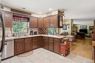 9 Rocky Rd, Red Hook, NY 12571 - Photo 9