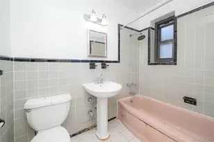 50 Brompton Rd, Great Neck, NY 11021 - Photo 19