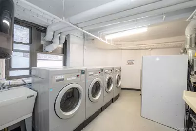 50 Brompton Road #Apt 3H, Great Neck, NY 11021 - Photo 25