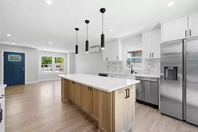 1707 N Gardiner Drive, Bay Shore, NY 11706 - Photo 13