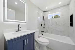 1707 N Gardiner Dr, Bay Shore, NY 11706 - Photo 23