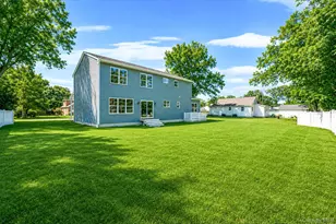11 Henry Ave, Ronkonkoma, NY 11779 - Photo 23