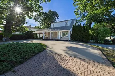 3499 Woodward Avenue, Wantagh, NY 11793 - Photo 5