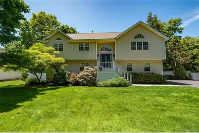 94 Woodhull Road, Huntington, NY 11743 - Photo 1