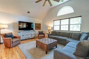 94 Woodhull Rd, Huntington, NY 11743 - Photo 9