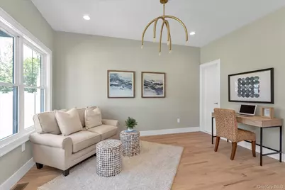 22 Northern Parkway E, Plainview, NY 11803 - Photo 7