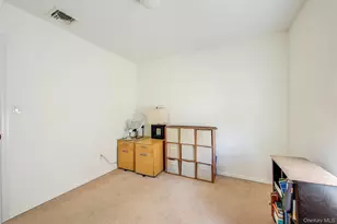 913 Arctic St, Lindenhurst, NY 11757 - Photo 21