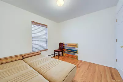 913 Arctic Street, Lindenhurst, NY 11757 - Photo 19