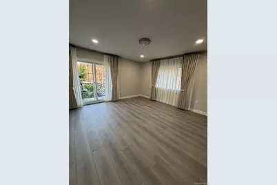 353 E 17th Street, Brooklyn, NY 11226 - Photo 3
