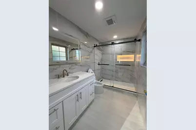 353 E 17th Street, Brooklyn, NY 11226 - Photo 7