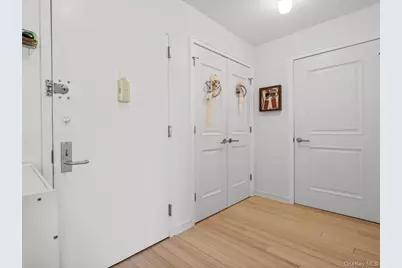 2519 35th Street #4C, Astoria, NY 11103 - Photo 3