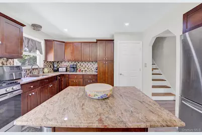 2927 Brower Avenue, Oceanside, NY 11572 - Photo 5
