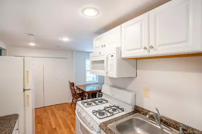 156 Washington Heights Avenue, Hampton Bays, NY 11946 - Photo 7
