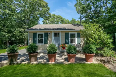 156 Washington Heights Avenue, Hampton Bays, NY 11946 - Photo 1
