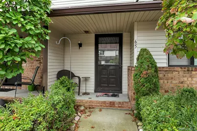 65 Cottonwood Court, Wantagh, NY 11793 - Photo 3