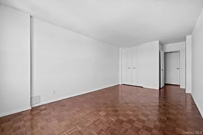555 Kappock Avenue #21K, Bronx, NY 10463 - Photo 11