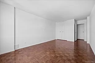 555 Kappock Ave, Bronx, NY 10463 - Photo 11