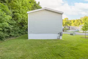 24 Leeward Ln, Stony Point, NY 10980 - Photo 5