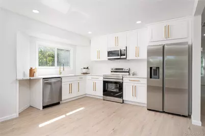 8 Brush Road, Mastic Beach, NY 11951 - Photo 7