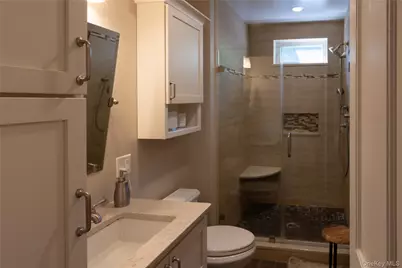 34 Morsemere Place, Yonkers, NY 10701 - Photo 19