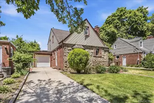 588 Adams Ave, West Hempstead, NY 11552 - Photo 3