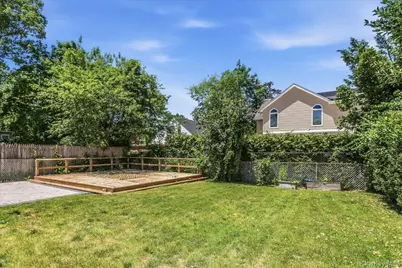 588 Adams Avenue, West Hempstead, NY 11552 - Photo 21