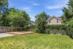 588 Adams Ave, West Hempstead, NY 11552 - Photo 21