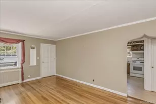 588 Adams Ave, West Hempstead, NY 11552 - Photo 7