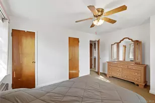 116 Prague St, Valley Stream, NY 11580 - Photo 13