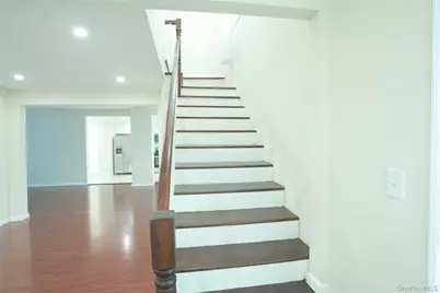 144 Carleton Avenue, Islip Terrace, NY 11752 - Photo 5