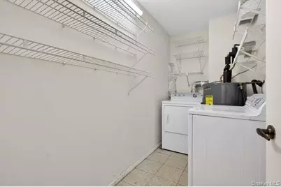 800 Willis Avenue #119, Albertson, NY 11507 - Photo 23