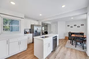 5 Hawkins Ave, Smithtown, NY 11787 - Photo 15