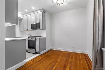 824 Palmer Road #2D, Bronxville, NY 10708 - Photo 9