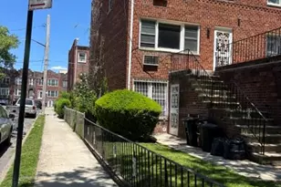 819 Midwood St, Brooklyn, NY 11203 - Photo 3