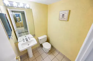 83 Kristin Ln, Hauppauge, NY 11788 - Photo 13